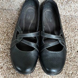 Clarks Women's Black Leather Mary Jane Sandals.